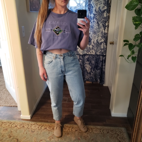 Vintage Oversize Adirondack Tee - Picture 4 of 11